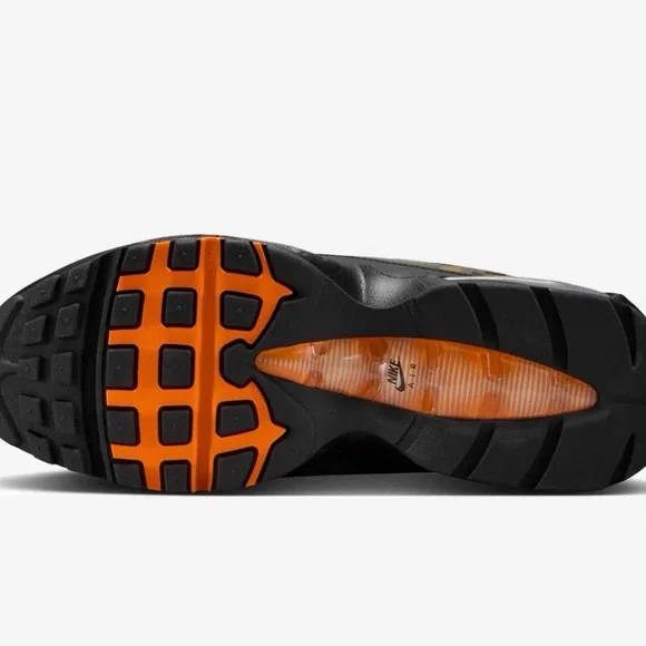 Brand new Nike Airmax 95 camo size 7